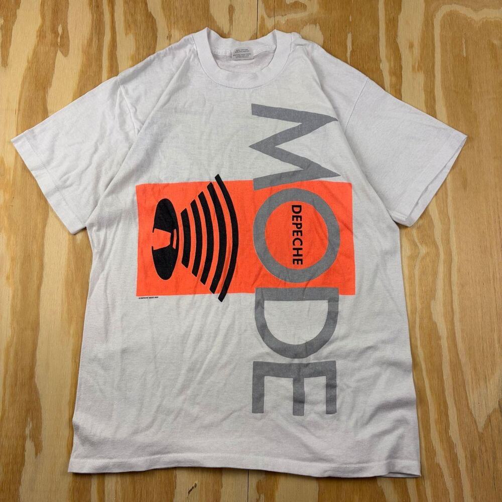 Vintage 1988 Depeche Mode Music for the Masses Tour T-Shirt – White – Men’s XL
